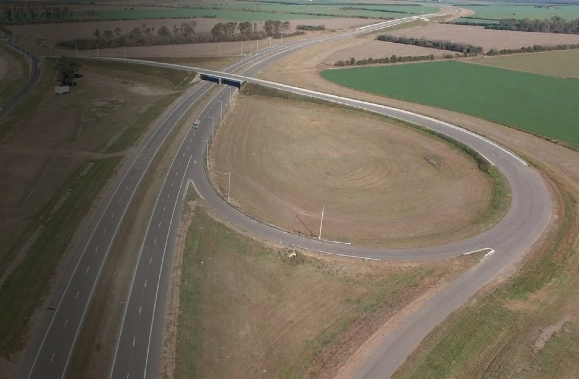Ilustración acerca de: NATIONAL ROUTE Nº34 HIGHWAY. SECTION: NATIONAL ROUTE Nº19 –RAFAELA